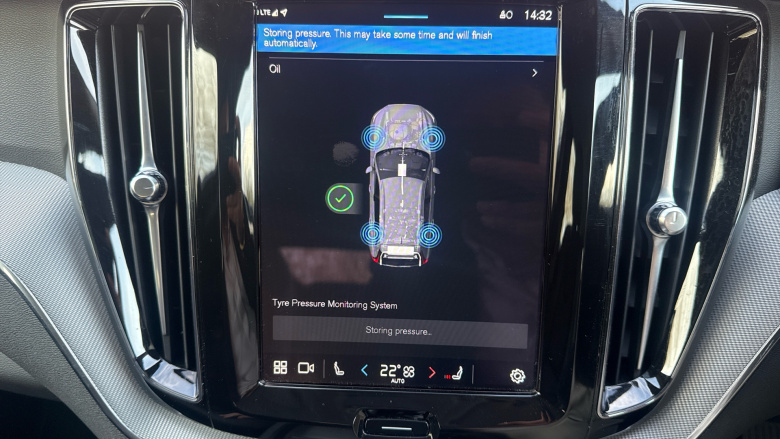 Volvo XC60 2.0 B5P Core 5dr AWD Geartronic Petrol Estate